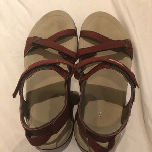 GUC Teva Sandals - Verra in Port (8)